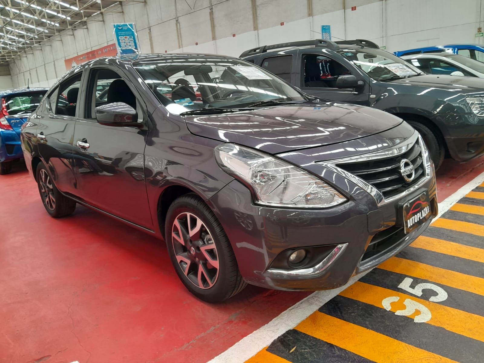 Nissan Versa Advance 2019 Mt